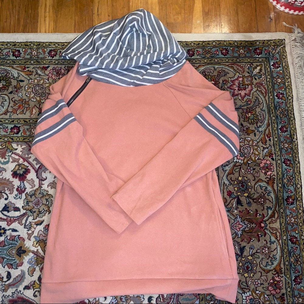 DOUBLJU hoodie